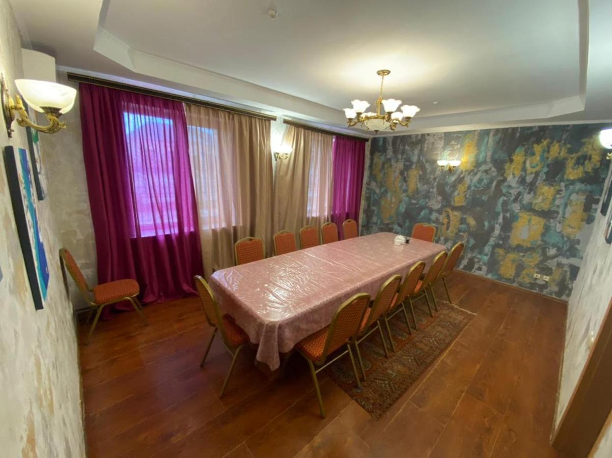 Hotel Alma Ata Zhosaly Εξωτερικό φωτογραφία